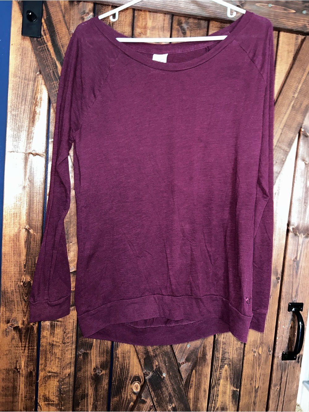 Victoria's Secret Long Sleeve Crewneck Top - Plum